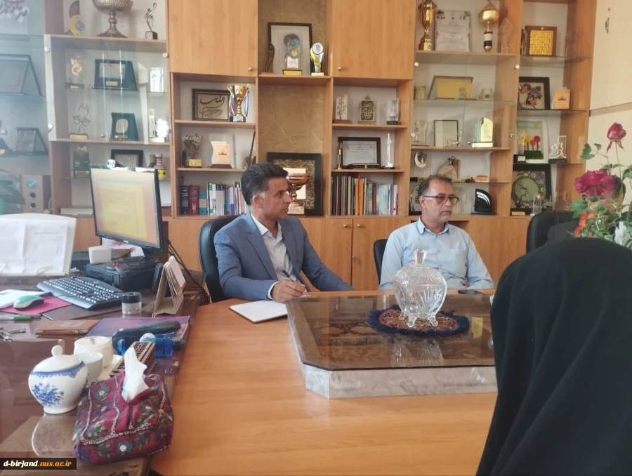 بازدید جناب آقای دکترعلیرضا جهانگیر سرپرست دانشگاه ملی مهارت واحد استانی خراسان جنوبی ازآموزشکده دختران بیرجند 3
